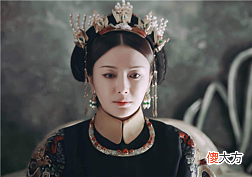 【爱历史】满族八大姓都改了什么汉姓?他们就在我们身边,吴京是满族正白旗