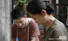 【爱历史】都挺好：赵美兰编织的谎言害了苏明成，导致苏明成暴打明玉！