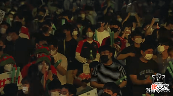 【游戏世界】想拿冠军还得中国打野!RNG夺冠现场反应真实,G2打野当场失业!
