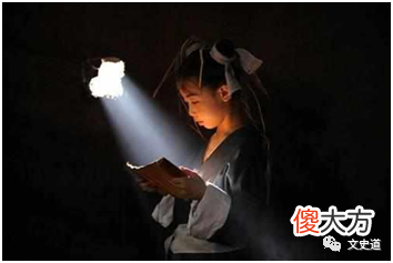 【历史故事】入选语文课本“凿壁偷光”的读书少年，成功后的很多做法，让人失望！