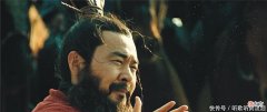 【历史故事】“卧龙凤雏得一可安天下”，为何刘备依然败了？他忽略了后半句