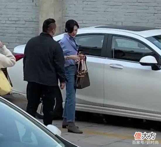 【时尚一点】衬衫叠穿法的好处有哪些？