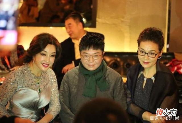 【就爱时尚】刘晓庆和潘虹的优雅穿搭，一起来学习下