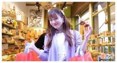 【就爱时尚】石原里美的特番《希腊之旅》火爆，女孩子们的重点是她的穿搭