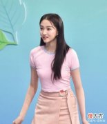 【就爱时尚】关晓彤的“三七分”黄金比例
