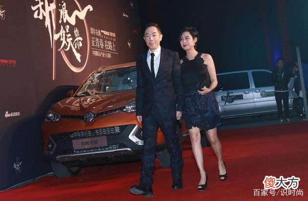 【时尚一点】朱茵的身材娇小女生的穿衣典范，你get了吗？