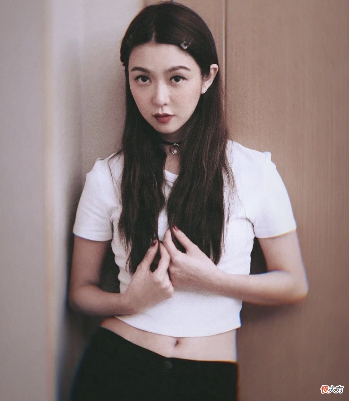 【时尚一点】一美就是40年，薛凯琪的脸蛋告诉我们，无滤镜也能时髦真高级