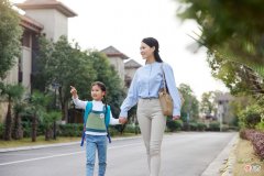 孩子抑郁症，不配合治疗，家长可以用支持性心理治疗帮助解决