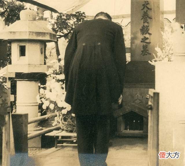 【爱历史】侵华日军在中国背老太太，是学雷锋？背后的历史故事应该是这样的