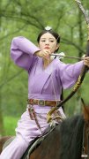 【就爱时尚】安以轩：古代男子最帅，不过骑马射箭，她丝毫不在话下