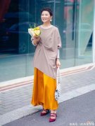 【就爱时尚】过了50岁的女人就该这样打扮，优雅精致又高级，美到老