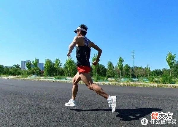 【就爱时尚】不负远方---征途二代100公里体验