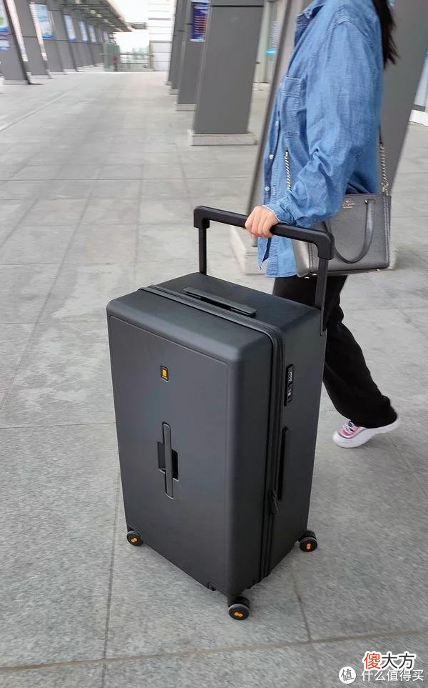 【时尚一点】2022旅行箱的选购可是有大变化，怎么选才适合，旅行箱618购买推荐