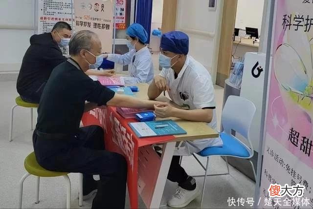 【就爱时尚】关注儿童化妆品 武汉市江岸区开展“化妆品安全科普宣传周”活动
