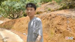 【游戏世界】美女姐姐诱惑玩家,鲨鱼玩阴的?最后成功吃鸡才是王道!