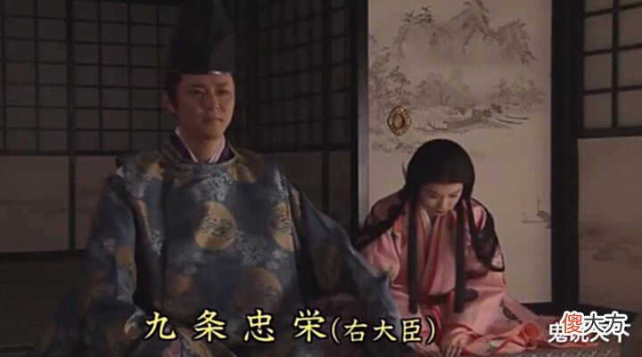 【爱历史】没被审判的战犯裕仁天皇的身上为什么会有丰臣氏的血统?