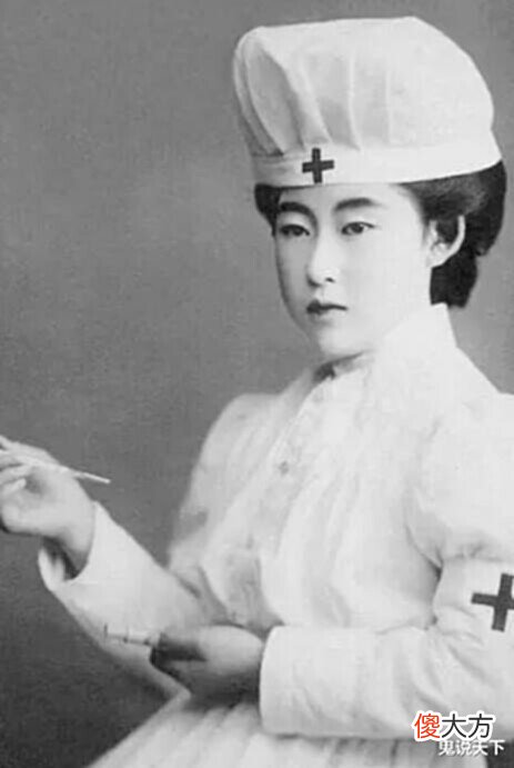 【爱历史】没被审判的战犯裕仁天皇的身上为什么会有丰臣氏的血统?