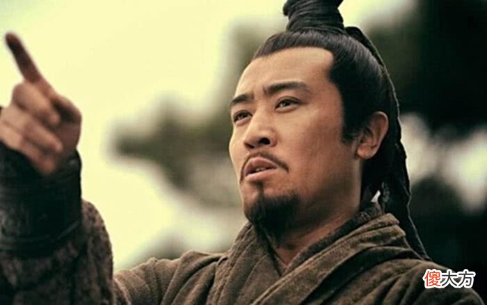 【历史故事】吕布死前玩一手心机，大喊6个字，若曹操听懂，刘备必死无疑