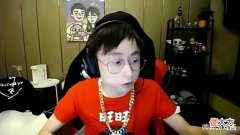 【游戏世界】水晶哥复盘MSI总决赛!调侃faker有点装,直言:什么东西?