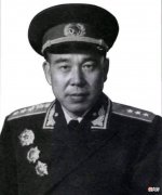 【历史故事】邓华和黄永胜3次合作，两次闹翻：有本事的人，实难相处？