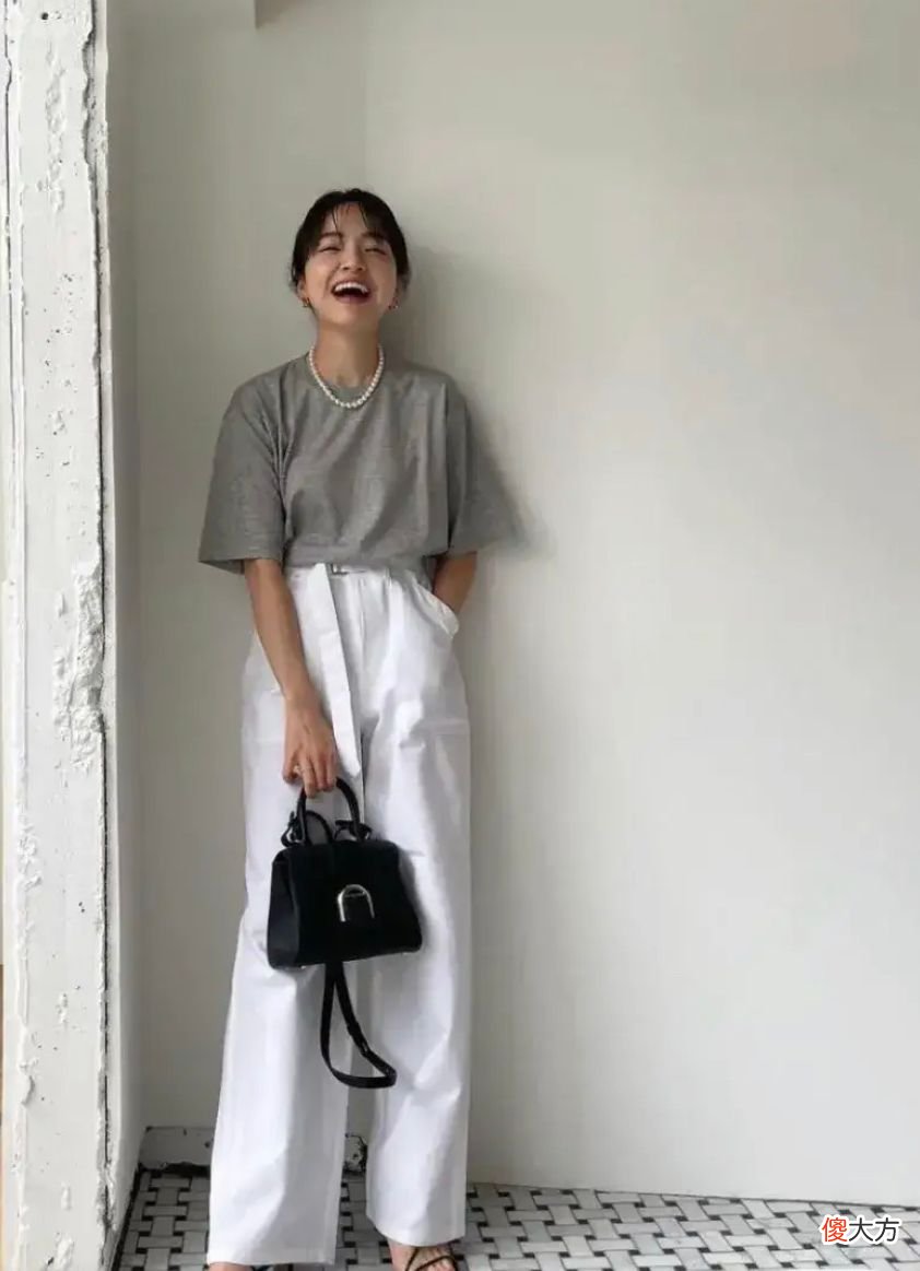 【时尚一点】不管是35岁还是55岁，穿小白裤记住这3条法则，时髦显瘦又高级