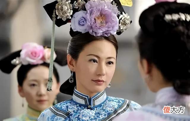 【历史故事】她是雍正贵人之首，身边有五个宫女伺候，死后禁止葬入皇陵