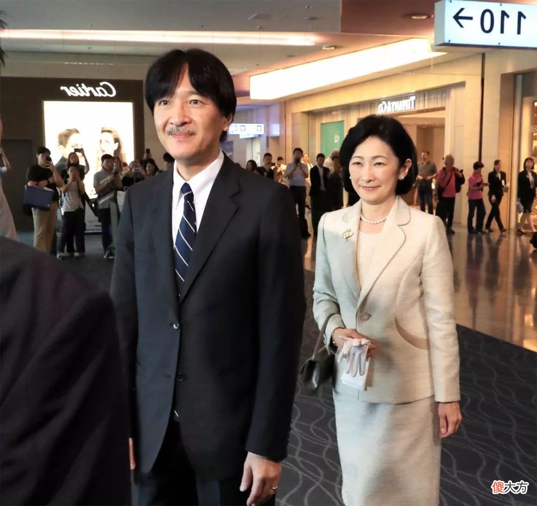 【爱历史】笑容可怕的纪子妃：40岁费尽心机生“神童”，儿子指着大伯叫父亲