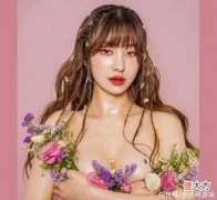【时尚一点】韩国老板娘头灯太诱人！9头身woohye0n自己当模特
