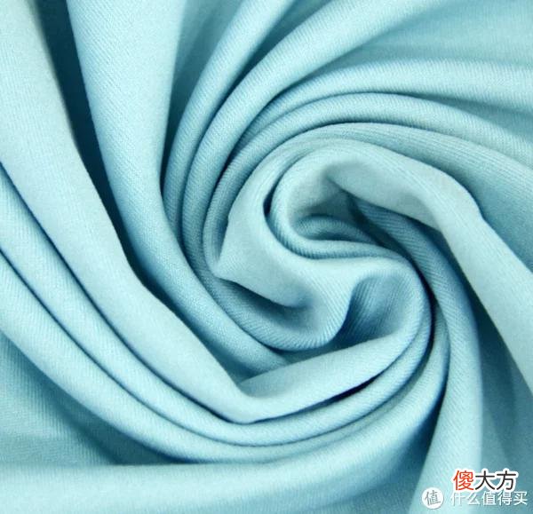 【就爱时尚】11家值得收藏的夏日袜子合集，你真的会买袜子吗？ 不， 你不会！ 夏日防臭袜子教你怎么选， 袜子神级攻略