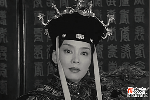 【爱历史】清朝一神秘女子,传说和康熙有绯闻,有两个习惯一般女人接受不了