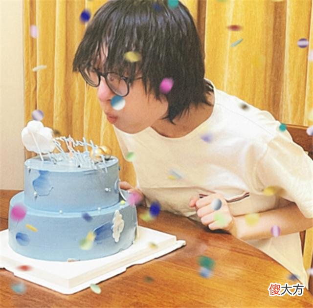 【游戏世界】RNG夺冠次日uzi和mlxg也在庆祝：等去吃顿好的，内容却跟RNG无关
