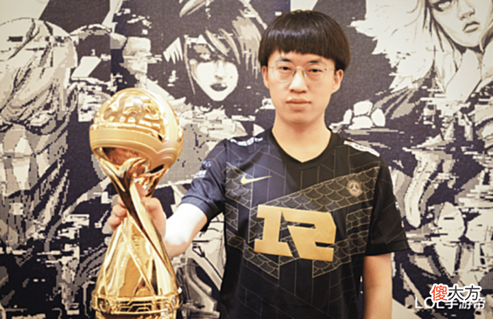【游戏世界】小虎将成为LOL标杆人物!网友认为双败赛制最好