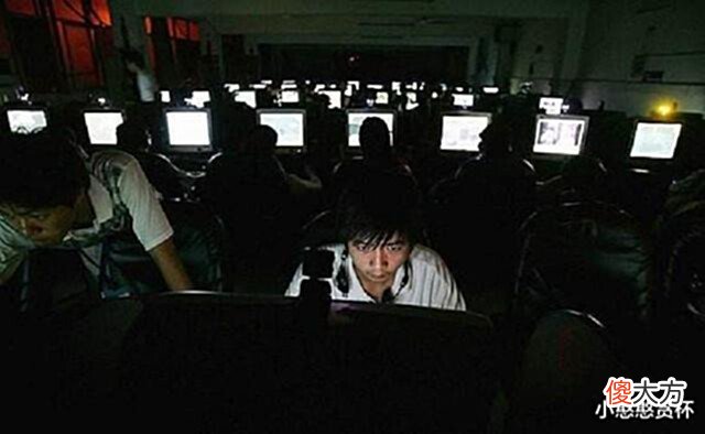【游戏迷】2011年大学生躲网吧打十年游戏,归家5天后去世,遗言别卖我账号