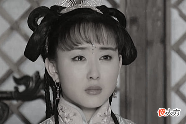 【历史故事】清朝一神秘女子，传说和康熙有绯闻，有两个习惯一般女人接受不了
