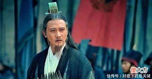 【历史故事】刘备的势力比起曹操孙权都是最弱，但为何诸葛亮却偏偏选择了他！