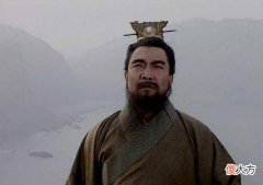 【爱历史】三国“真虎将”赵云和吕布谁更厉害，曹操给出4个字评价