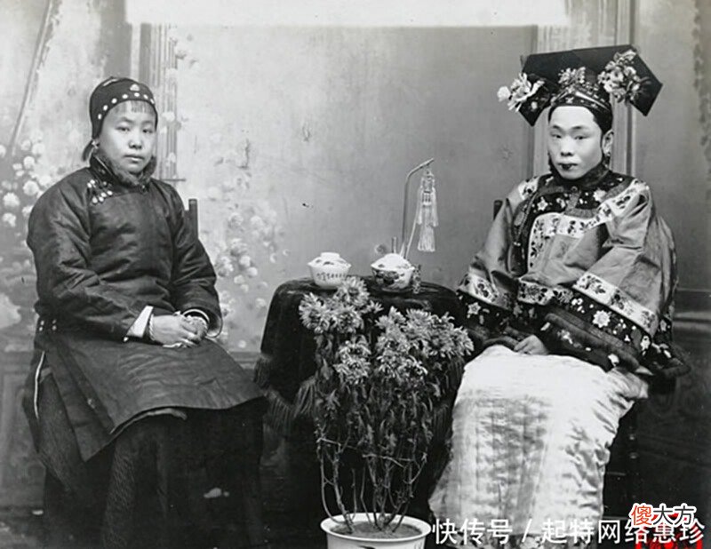 【历史故事】晚清老照片：真实历史中的旗人妇女，穿盔甲威风凛凛