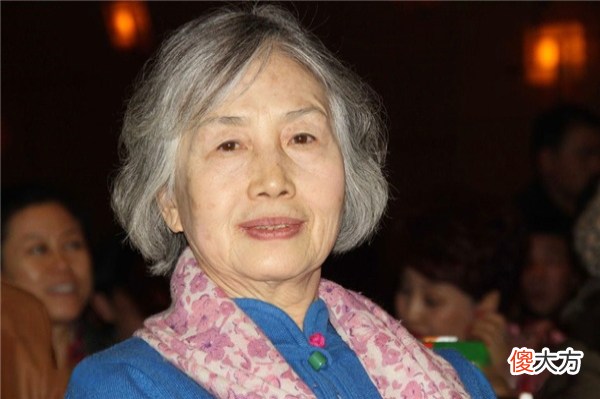 【爱历史】1973年张玉凤产子后，不愿再返回中南海工作，毛主席得知回应6字