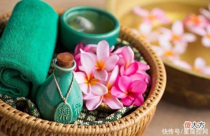 【十二星座】生肖狗今年下半年运势如何？不缺贵人，不见小人，钱多事少