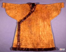 【爱历史】金帐汗国桦皮书：俄罗斯出土的古代文物，讲述蒙古母亲送儿子参军的故事
