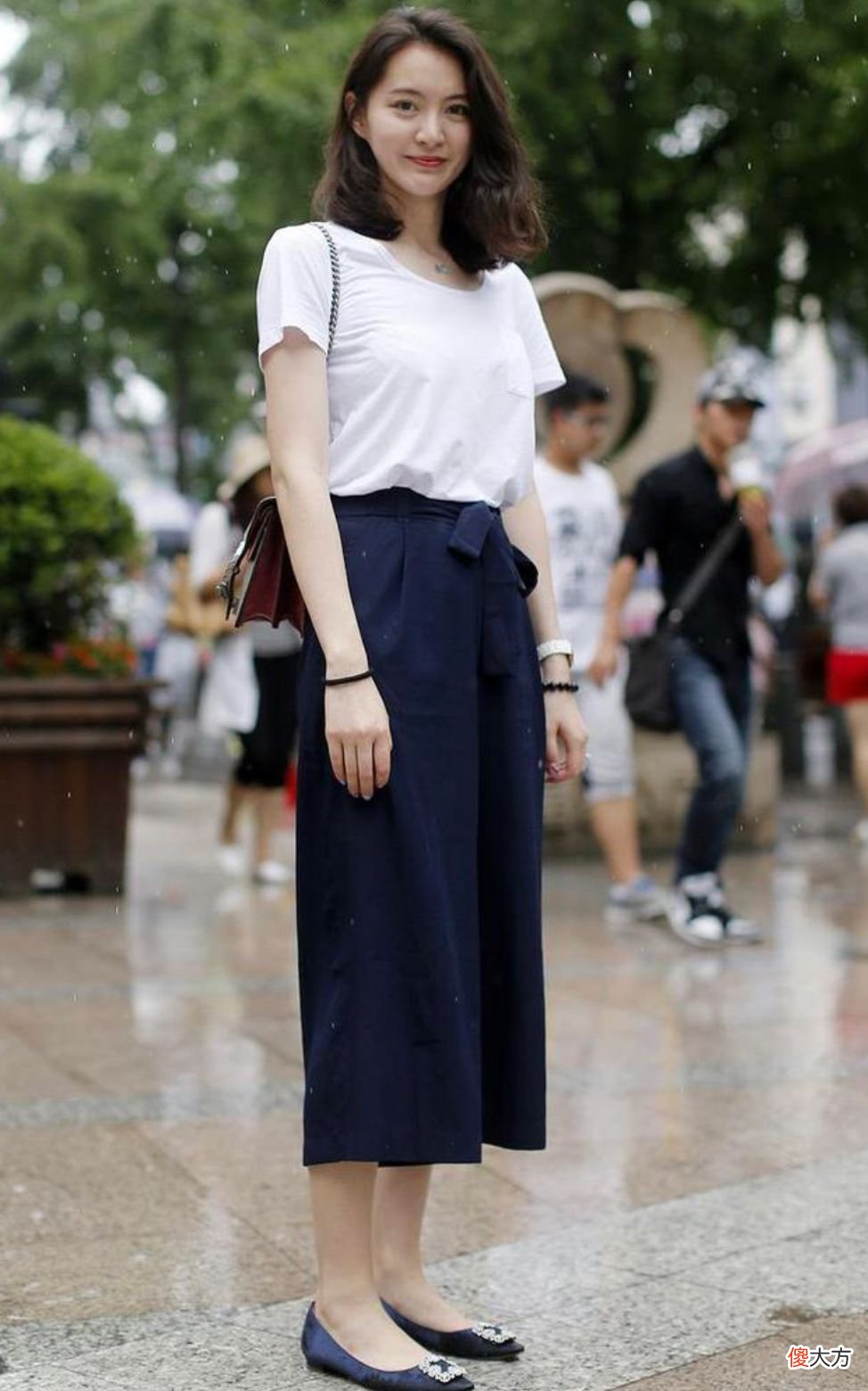 【就爱时尚】真正见过世面的女人，夏天不会穿这4件“衣服”，显廉价不上档次