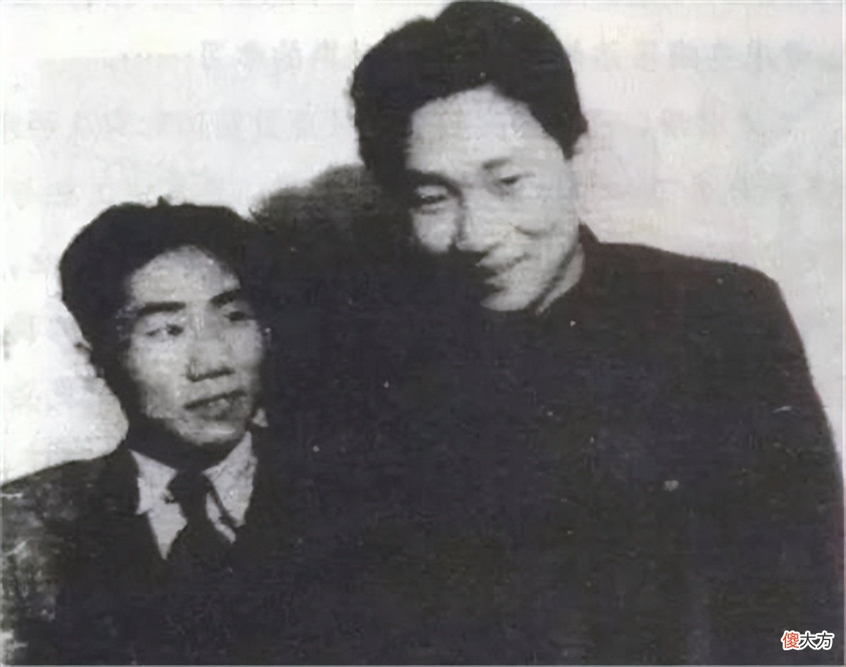 【历史故事】当年造成毛岸英牺牲的凶手下场怎样，一个尸骨无存，一个病死街头