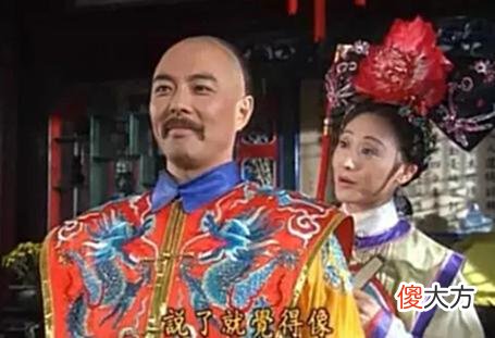 【爱历史】重温《还珠格格》，一个细节告诉你，皇后是大反派却最让人心疼？