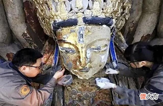【历史故事】2014年重庆工人修复800年前观音像，无意触发机关，发现意外惊喜