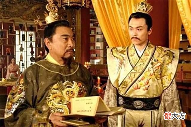 【历史故事】朱元璋给儿子找老师，老师问：不听话能打吗？朱元璋只说了4个字