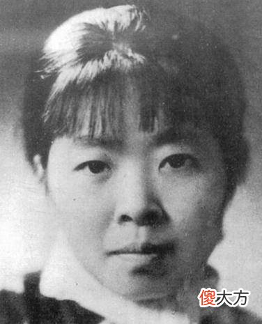 【历史故事】她被誉为“三十年代的文学洛神”，一生被三任爱人三次抛弃
