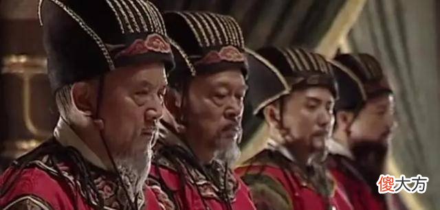 【历史故事】明朝徐阶一面极力讨好严嵩，一面百般逢迎嘉靖皇帝