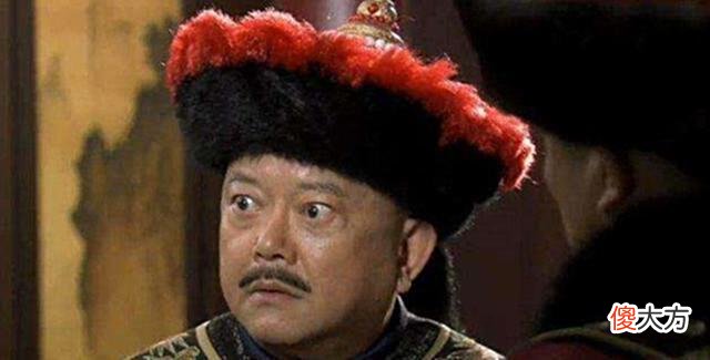【爱历史】皇帝问一贪官：朕没钱怎么办？贪官说：抄家就有了，皇帝说：升官