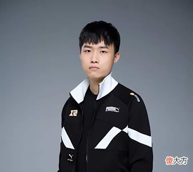 【游戏世界】NBW荣获“合同队”绰号?RNGM天真惨遭卡合同,话语透露委屈