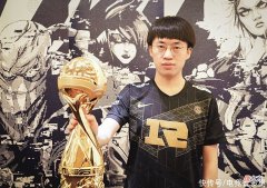 【游戏世界】MSI决赛纯属中单差距？小虎冰女细节太多，Faker被拿捏住了